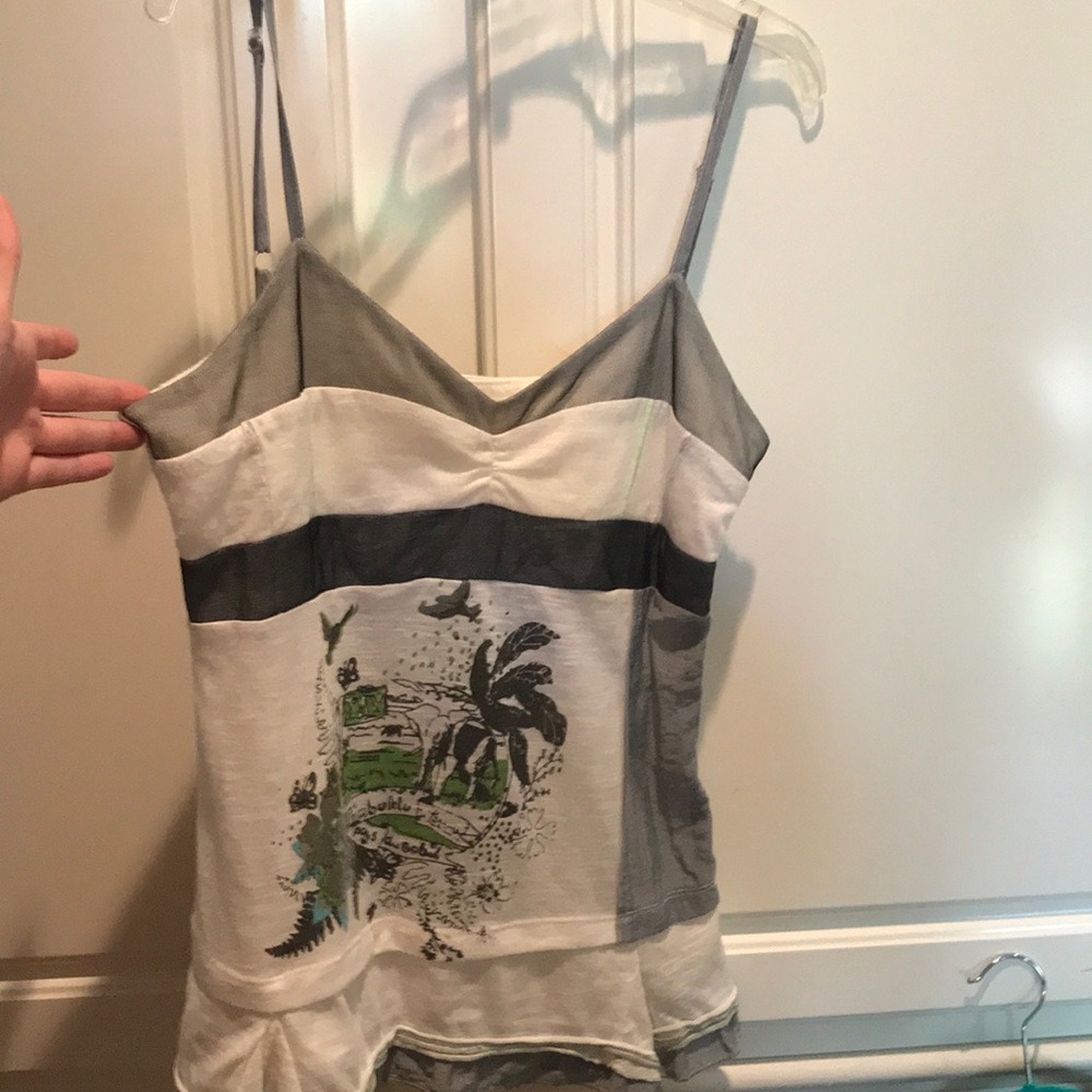 Asymmetrical design tank top